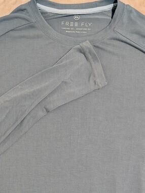 Free Fly Mens XL Bamboo Lightweight Long Sleeve Shirt Blue Gray Sun Crewneck Tee